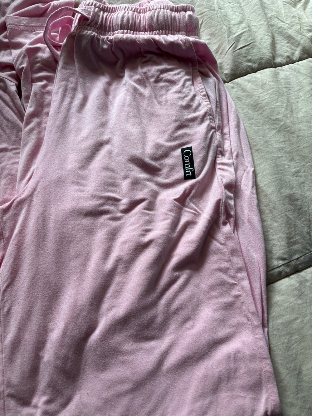 Comfrt Pink Lounge Set - Picture 2 of 5